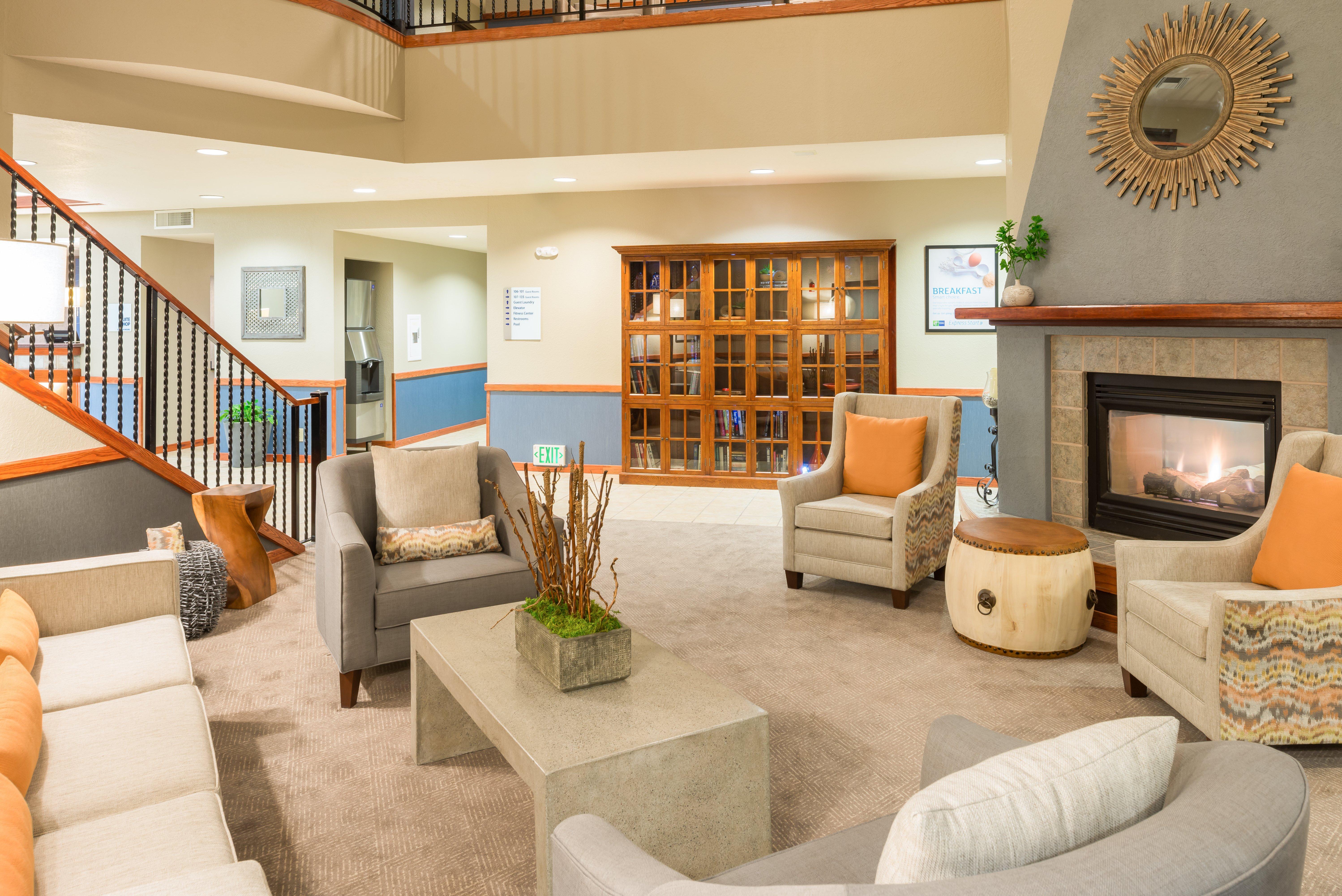 Holiday Inn Express Hotel & Suites Arcata/Eureka-Airport Area By Ihg McKinleyville Zewnętrze zdjęcie
