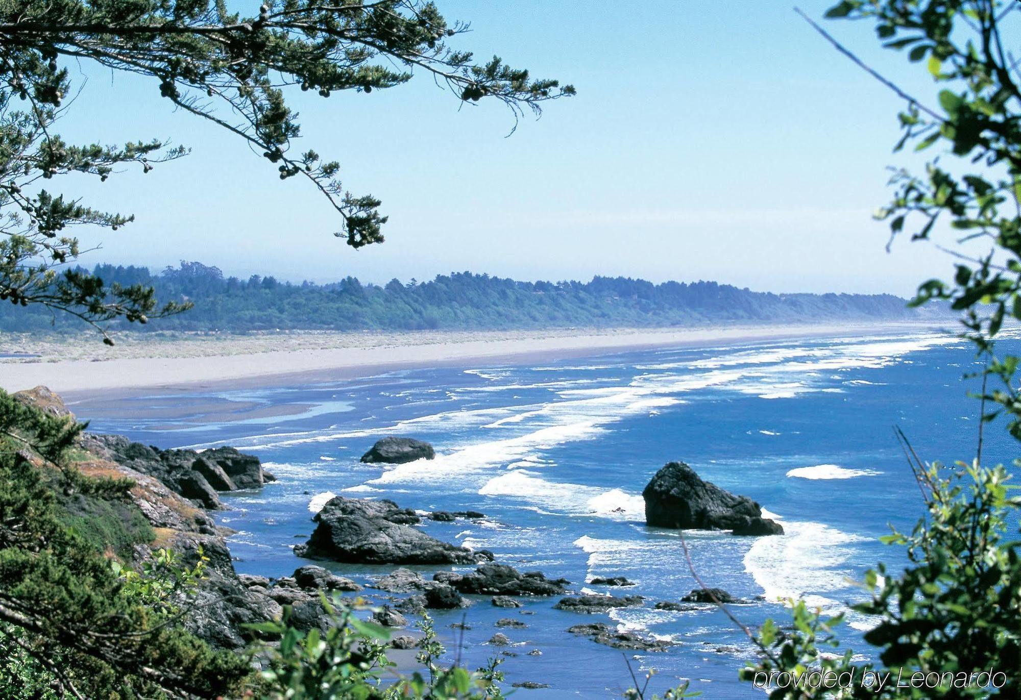Holiday Inn Express Hotel & Suites Arcata/Eureka-Airport Area By Ihg McKinleyville Zewnętrze zdjęcie
