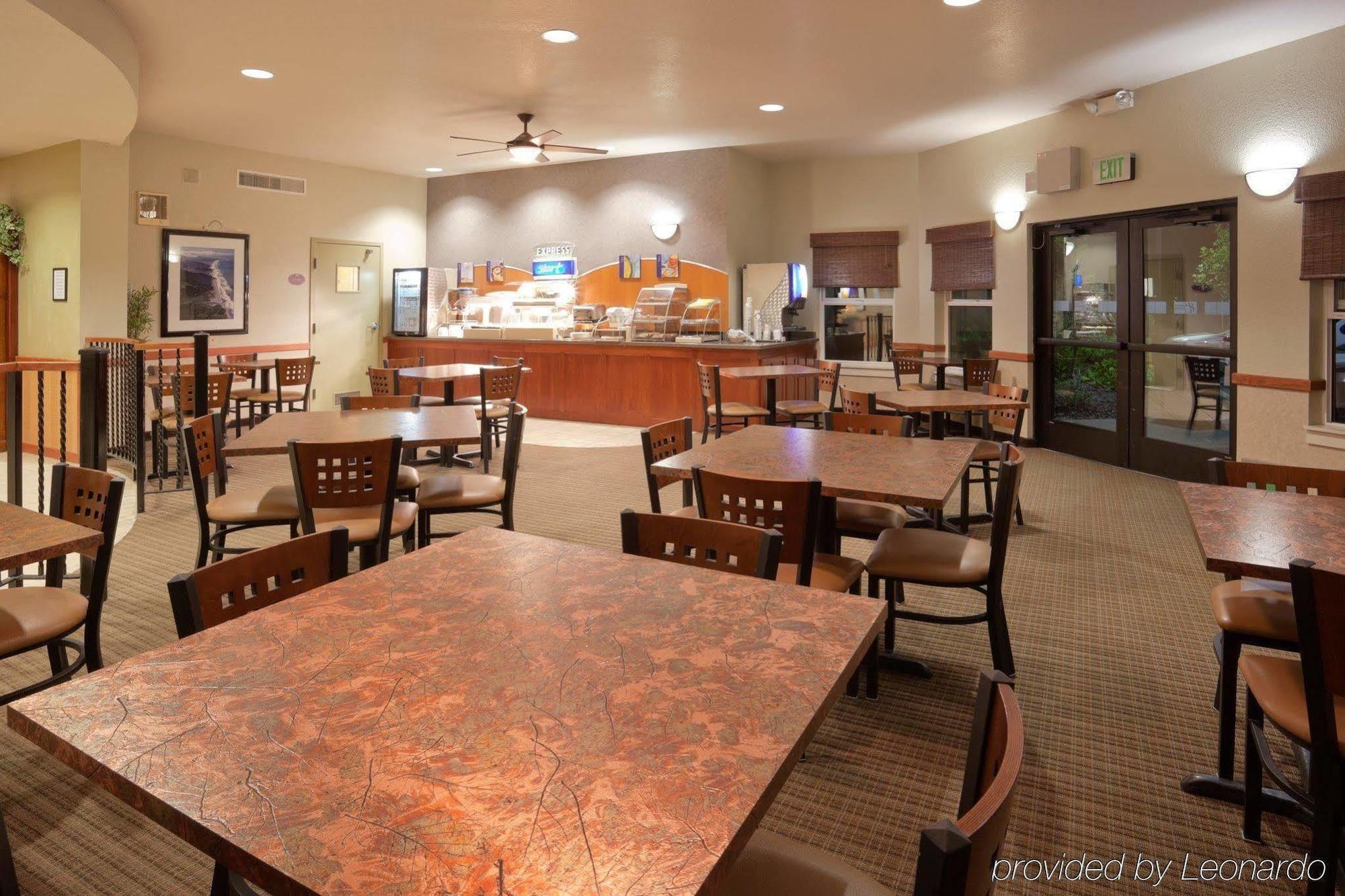 Holiday Inn Express Hotel & Suites Arcata/Eureka-Airport Area By Ihg McKinleyville Restauracja zdjęcie