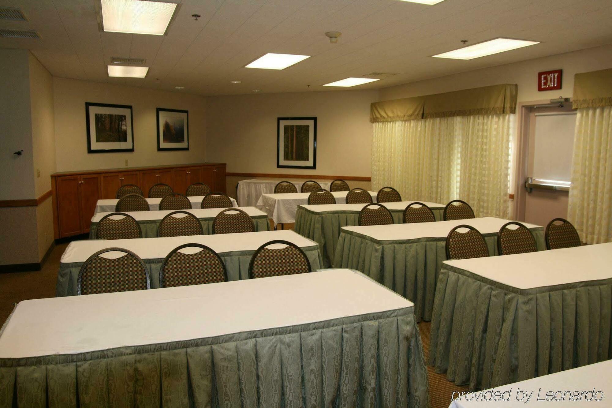 Holiday Inn Express Hotel & Suites Arcata/Eureka-Airport Area By Ihg McKinleyville Udogodnienia zdjęcie